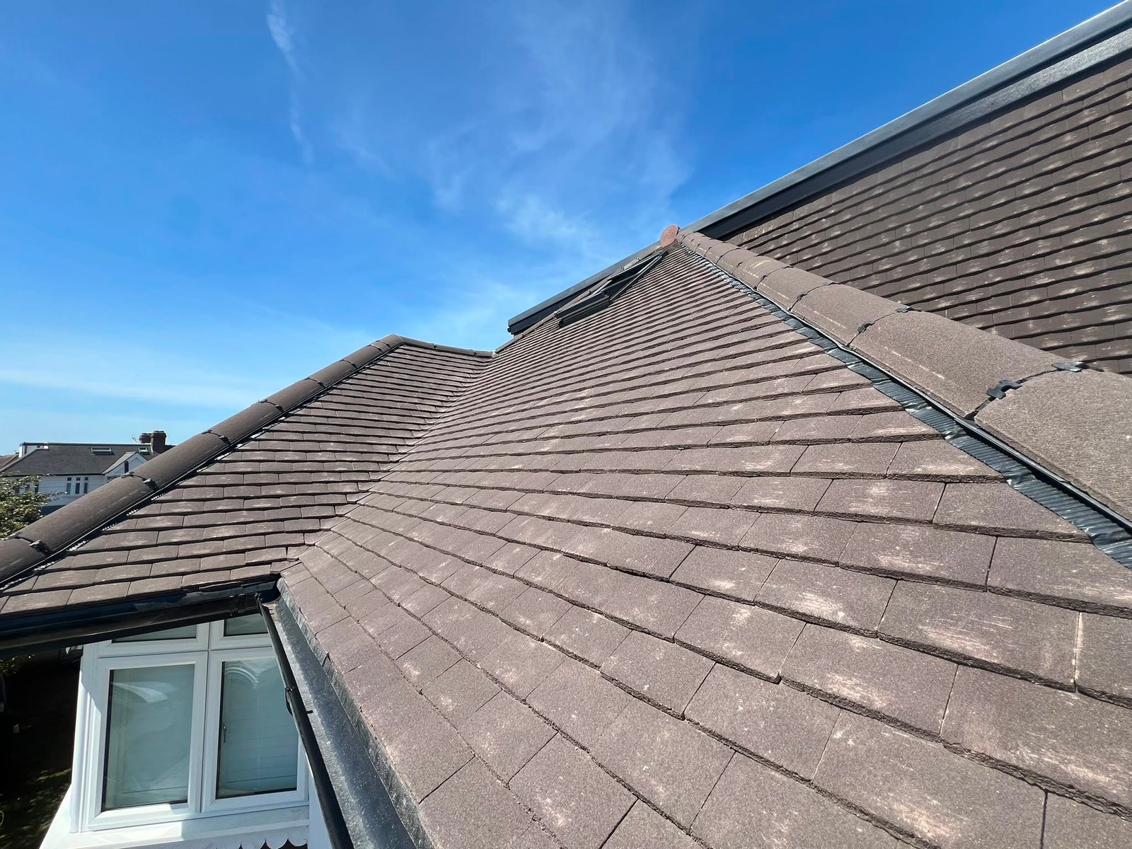 DD Surrey Roofing Inspection